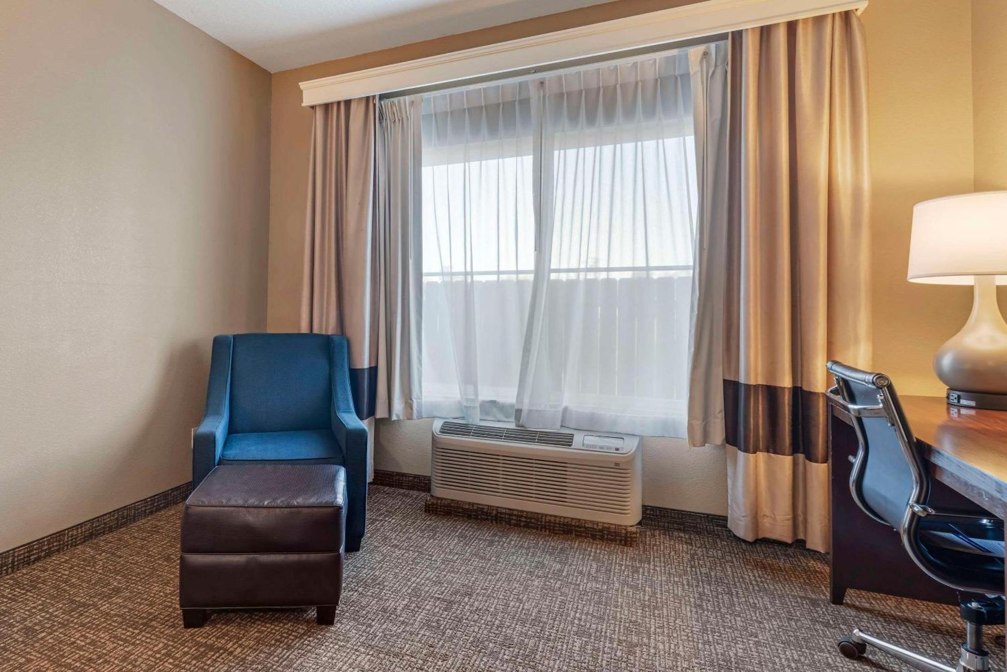 Comfort Inn Lathrop Stockton Airport Εξωτερικό φωτογραφία