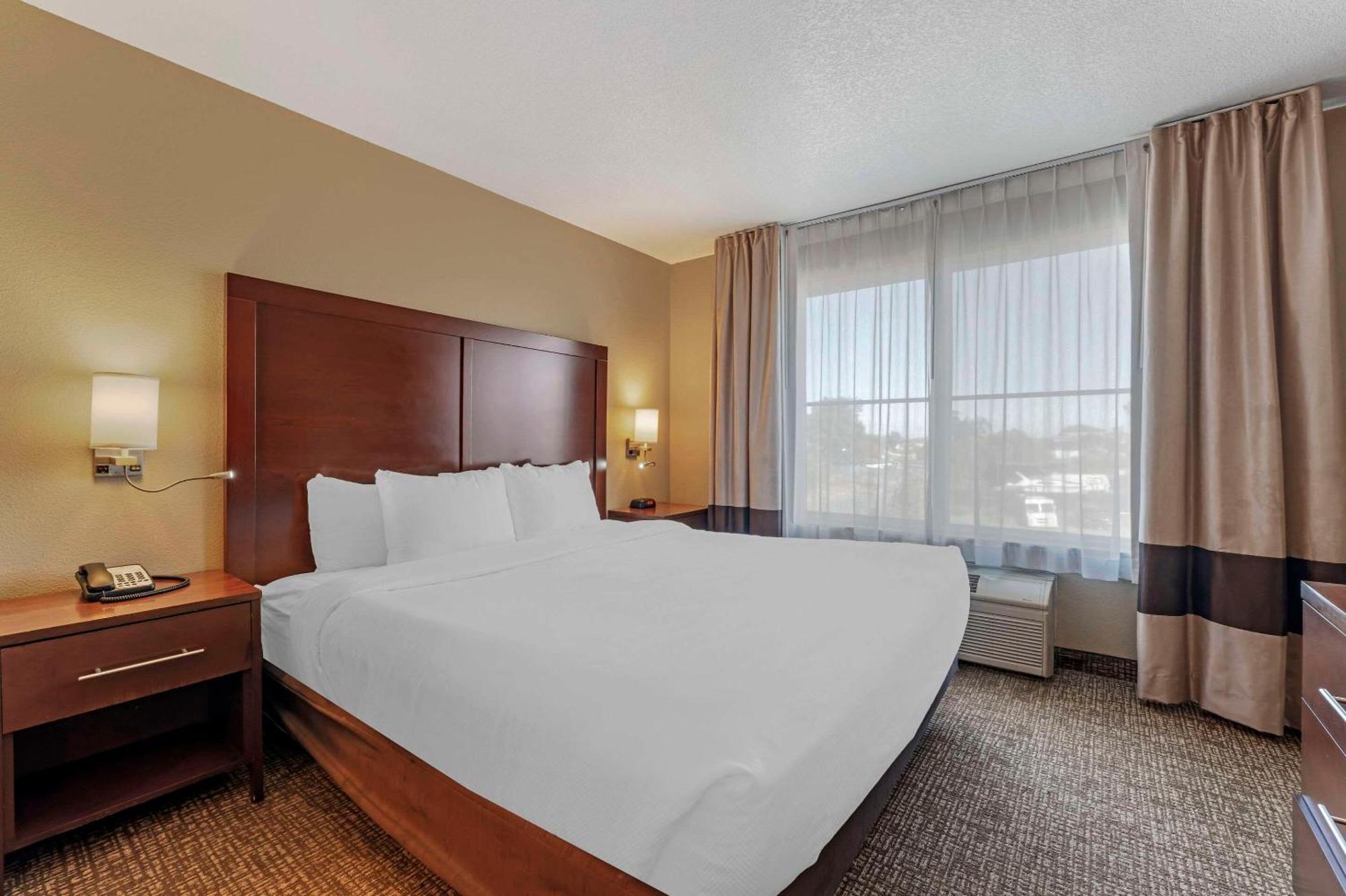 Comfort Inn Lathrop Stockton Airport Εξωτερικό φωτογραφία