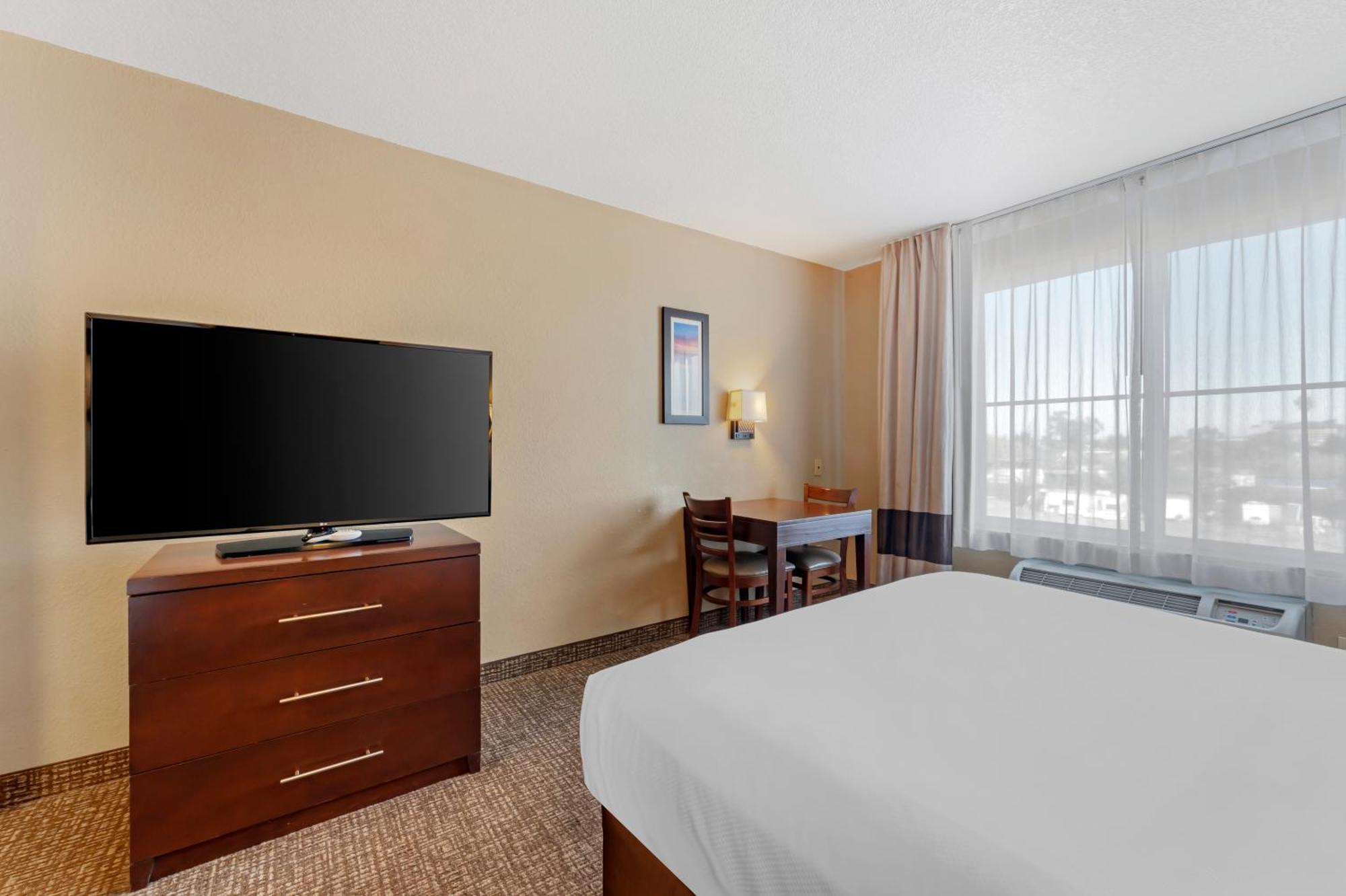 Comfort Inn Lathrop Stockton Airport Εξωτερικό φωτογραφία