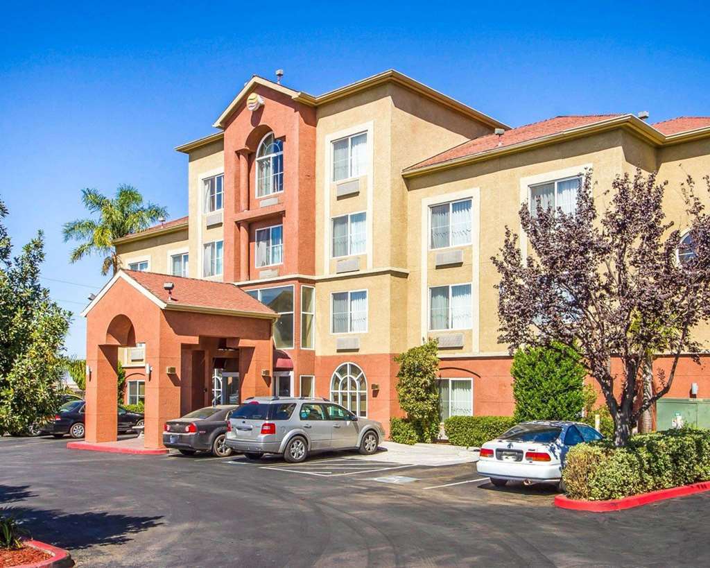 Comfort Inn Lathrop Stockton Airport Εξωτερικό φωτογραφία